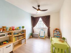 Blk 293B Skypeak @ Bukit Batok (Bukit Batok), HDB 5 Rooms #576351401